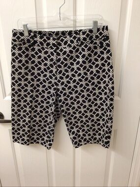 Talbots perfect short Bermuda short